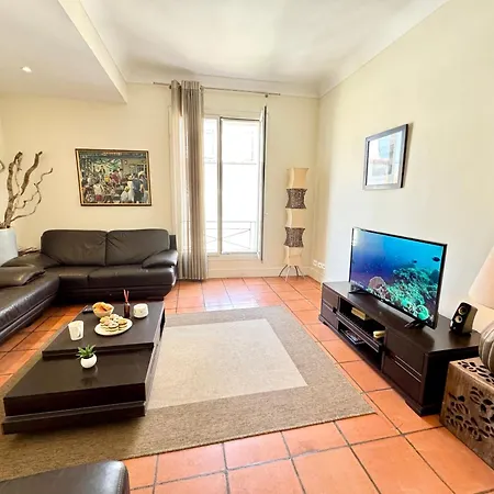 Grand Palais 4p Bob1309 Apartmán *