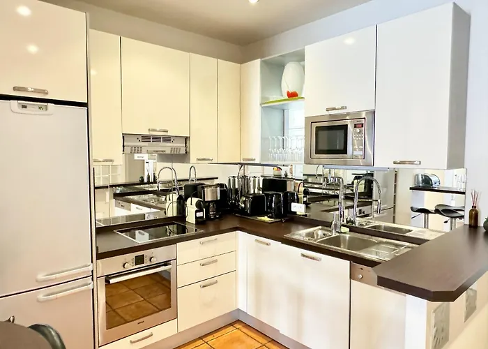 Grand Palais 4p Bob1309