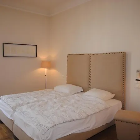 شقة Grand Palais 4p Bob1309